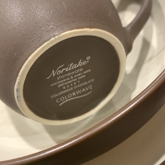 Noritake colorwave Chocalate Dinnerware 3Pc - Picture 5 of 6